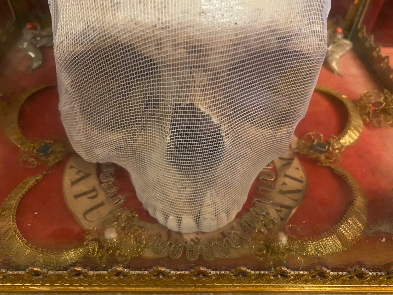 1 Gothic - style Reliquary - Relic Caput ( Skull ) St. Urbani M.