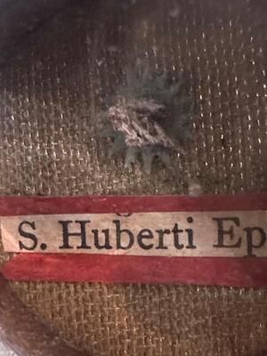 1 Gothic - Style Reliquary - Relic Ex Ossibus St. Hubertus