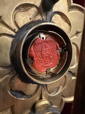 1 Gothic - Style Reliquary - Relic Ex Ossibus St. Hubertus