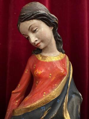 St. Catherine Sculpture  style Gothic - Style en Hand - Carved Wood Polychrome , Southern Germany 20 th century