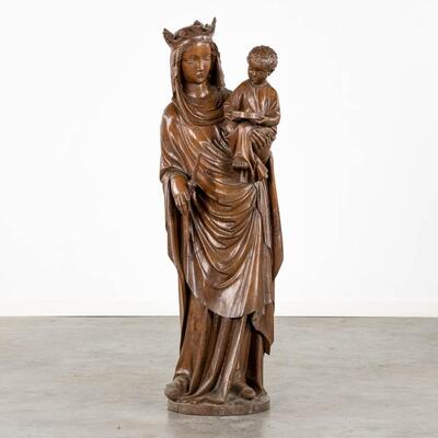 St. Mary With Child  style Gothic - Style en Wood, Belgium  19 th century