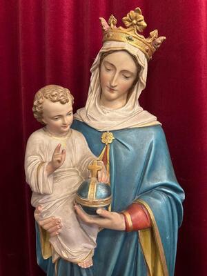 1 Gothic - style St. Mary With Child Statue