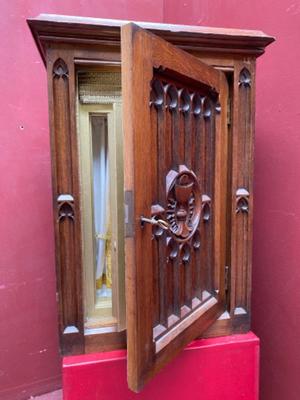 Tabernacle style Gothic - style en Oak wood, Belgium  19 th century ( Anno 1890 )