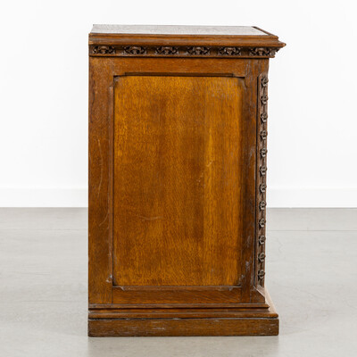 1 Gothic - Style Tabernacle E