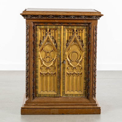 1 Gothic - Style Tabernacle Expected !!