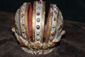 Handcarved Crown en wood polychrome, France 18 th century