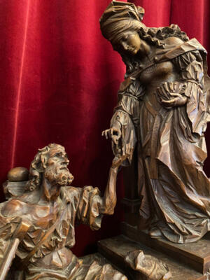 High Quality Fully Hand-Carved Imagination “St. Elizabeth Gives The Beggar Alms”  en Wood, Bolzano – Italy 19th century