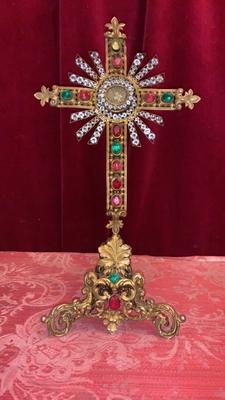 Reliquary - Relic Of The True Cross  style Historism en Brass / Gilt / Glass / Stones, France 19 th century