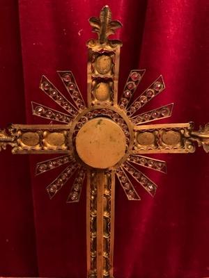 Reliquary - Relic Of The True Cross  style Historism en Brass / Gilt / Glass / Stones, France 19 th century