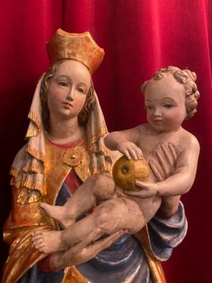 Madonna & Child  en Carved Wood Polychrome / Gilt, Southern Germany 20th century