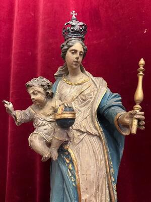 1  Madonna With Child Sculpture