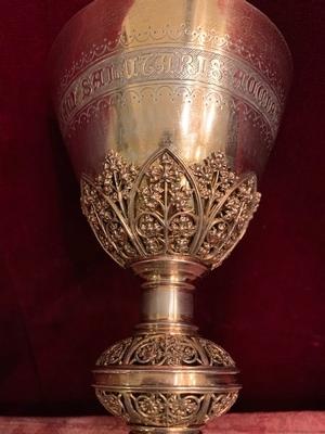 Chalice With Original Paten & Spoon And Documentation. At The Bottem Engraved style Neo Classicistic en Full - Silver, Belgium 19th century