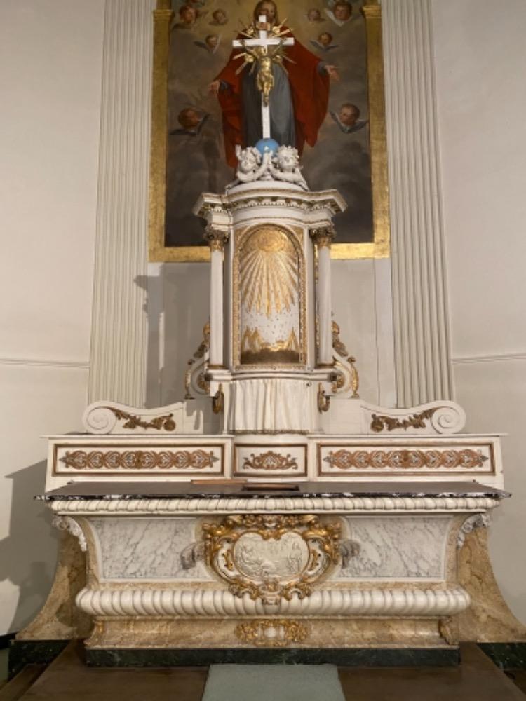 1 Neo Classicistic Exceptional Altar With Exposition Cylinder Tabernacle And Chalice Tabernacle