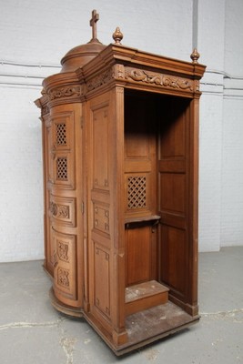 Confessional  style NEO-CLASSICISTIC-STYLE en Oak wood, France