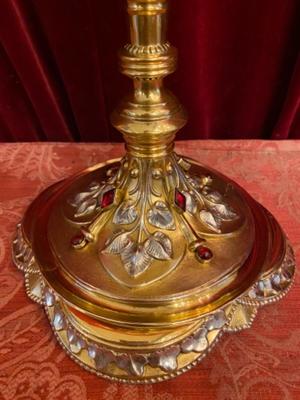 1 neo classicistical Monstrance  Including Full Silver Lunula