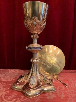 1 NEO-CLASSISISTIC Chalice With Original Case Paten And Spoon All Silver.