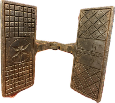 Reliqious Waffle - Iron en Iron, Netherlands  18 th century