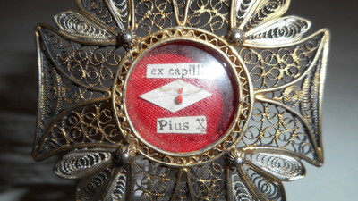 Reliquary - Relic Ex Capillis Pius X  Belgium 19 th century