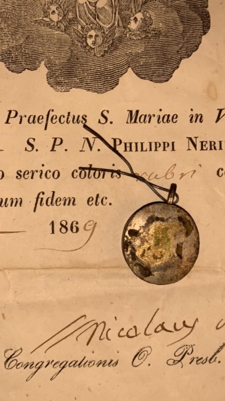 1  Reliquary Relic Ex Lintelo S. Philippi Neri With Original Document