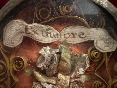 Reliquary - Relic Ex Ossibus Relic St. Scraphianis Martyr Romae en Brass / Glass / Wax Seal, Italy  18 th century ( Anno 1750 )