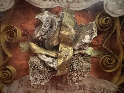 Reliquary - Relic Ex Ossibus Relic St. Scraphianis Martyr Romae en Brass / Glass / Wax Seal, Italy  18 th century ( Anno 1750 )