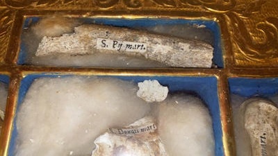 Reliquary - Relic Ex Ossibus Relics  en Wood / Glass / Originally Sealed , 19 th century