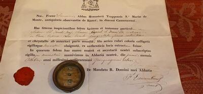 1  Reliquary - Relic Ex Ossibus St. Jacobus Major, St Simon Apostle, St. Marcus Evangelist.