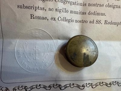 Reliquary - Relic Ex Veste St. Alphonsus With Original Document en Brass / Glass / Wax Seal, Italy  19 th century ( Anno 1888 )