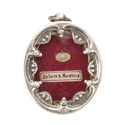 1  Reliquary - Relic Lacte B. Mariae Virg. Expected !