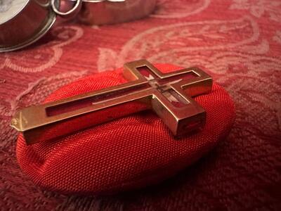 1  Reliquary - Relic Of The True Cross. Brass Cross Inside With Relic Of Ex Ligno S. Crucis Originally Sealed