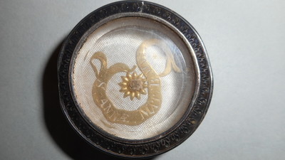 Reliquary - Relic St. Ann With Original Document  en Brass / Glass / Originally Sealed, Belgium 19th century