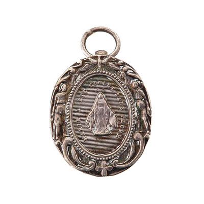 1  Reliquary - Relic St Bernadette Soubirous