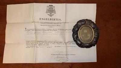 Reliquary - Relic St. Martinus With Original Document en Brass / Glass / Originally Sealed, Belgium 19th century ( anno 1846 )