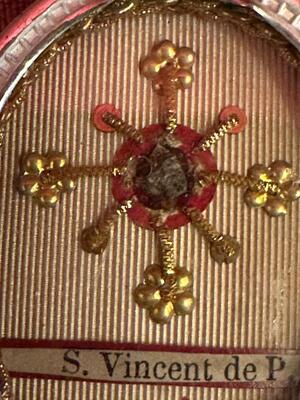 Reliquary - Relic St. Vincentius A Paulo en Brass / Glass / Wax Seal, Italy  19 th century ( Anno 1850 )