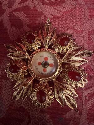 1  Reliquary - Relic True Cross.