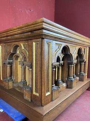 1 Romanesque Altar All Sides Equal