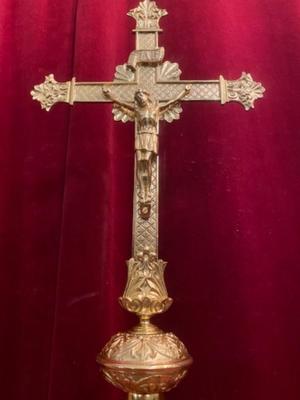 Altar - Cross style Romanesque en Bronze / Polished and Varnished, France 19 th century ( Anno 1890 )