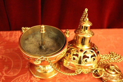 Censer style Romanesque en Brass / Bronze / Polished and Varnished, Belgium 19th century