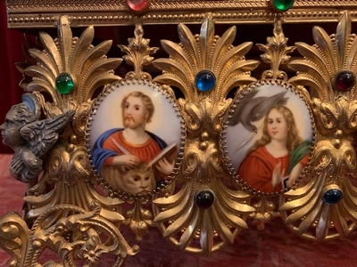 1 Romanesque Exceptional Missal Stand. Enamel Applications Of The 4 Evangelists An Jesus + Angel Heads.
