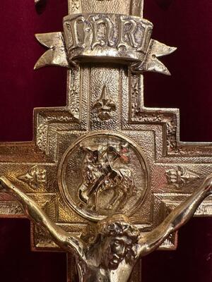 1 Romanesque - Style Altar - Cross