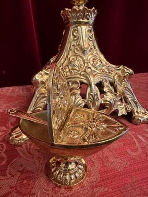 Censer-Stand  Complete With Censer And Boat  style Romanesque - Style en Brass / Bronze / Polished and Varnished, Belgium  19 th century ( Anno 1875 )