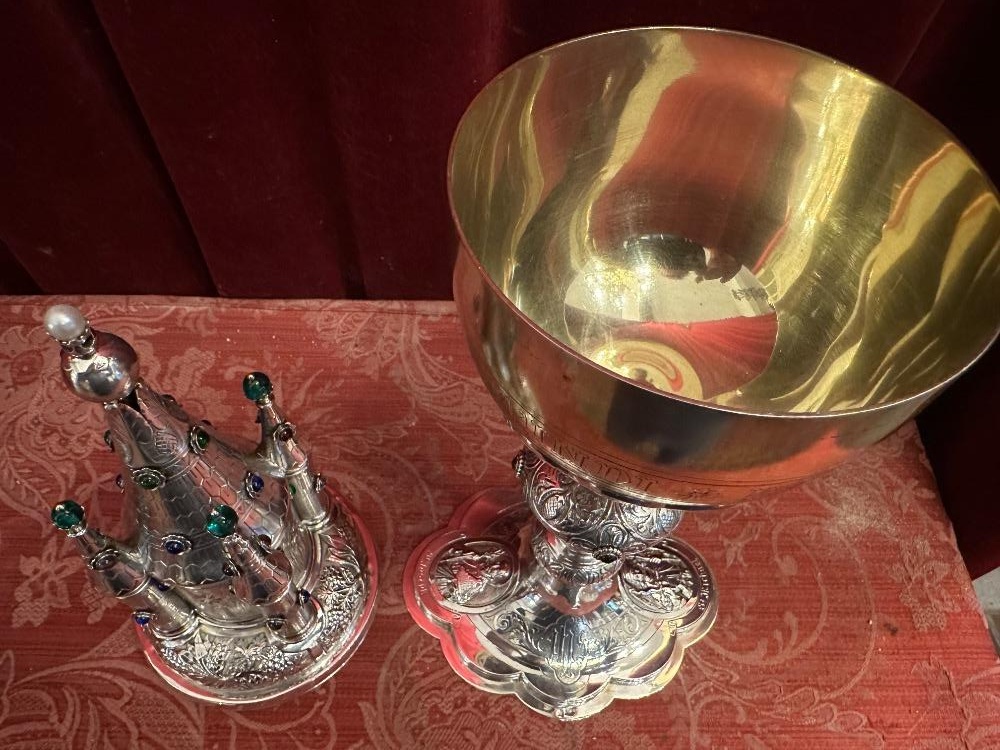 1 Romanesque - Style Ciborium 1.25 Kgs !