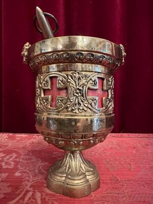 Holy Water Holder  style Romanesque - Style en Bronze Gilt, France 19 th century ( Anno 1865 )