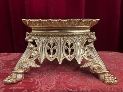 1 Romanesque - Style Tabor