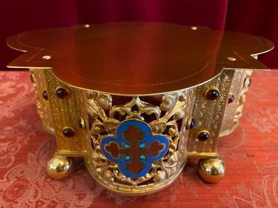 1 Romanesque - Style Tabor