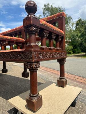 Very Rare Bench style Romanesque - Style en Oak / Fabrics, Belgium  19 th century ( Anno 1865 )