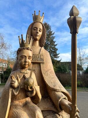 Sedes Sapientiae / St. Mary With Child en Hand - Carved Wood , Netherlands  20 th century ( Anno 1950 )