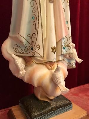 St. Fatima Statue en Plaster Polychrome, France 21th century