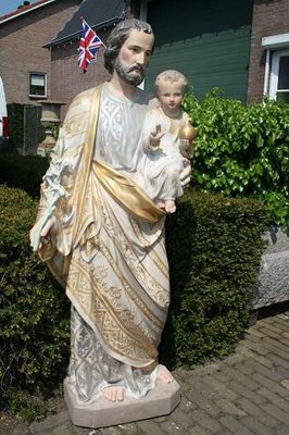 St. Joseph Statue With Child en plaster polychrome, France 19th century ( anno 1890 )