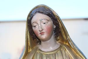 St. Mary Statue en wood polychrome / Gilt, France 18 th century